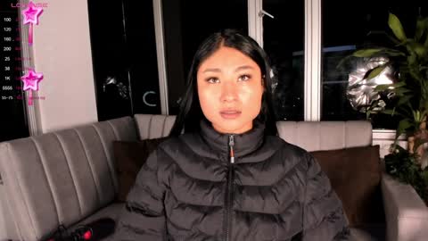 Snapshot of megann__sweet chatting on 01-22-25, 10:29 Mara online show from 01-22-25, 10:29