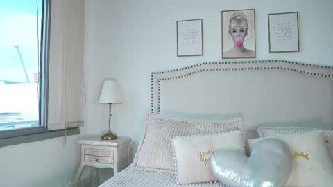 Mara online show from 12-05-25, 01:52