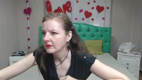 MeganPirs online show from 04-06-26, 05:52