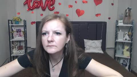 Snapshot of meganpirs chatting on 05-13-26, 05:21 MeganPirs online show from 05-13-26, 05:21