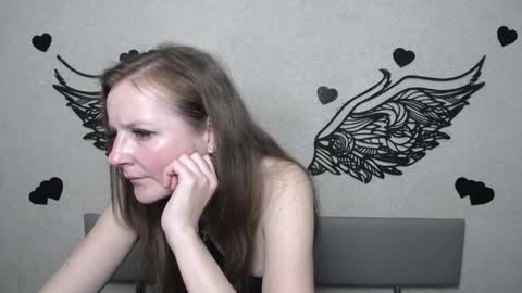 Snapshot of meganpirs chatting on 05-19-26, 05:41 MeganPirs online show from 05-19-26, 05:41