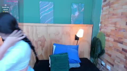 Megan online show from 05-10-26, 11:48