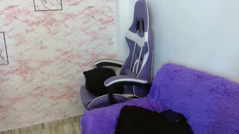 megansweet2 online show from 10-27-25, 12:09