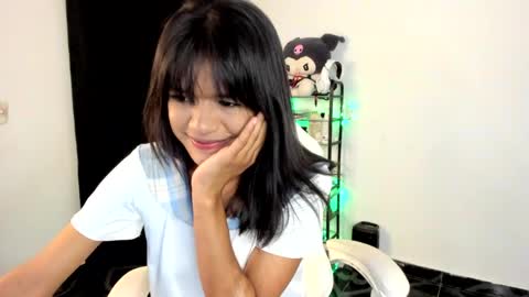 Megan online show from 04-01-26, 03:51