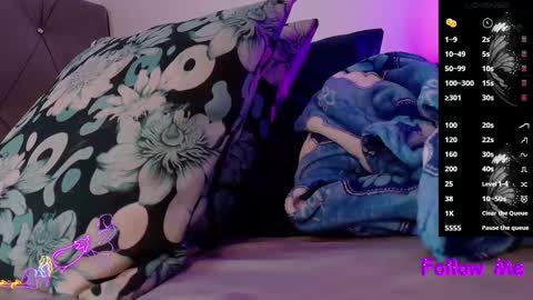 Megan online show from 03-04-25, 09:11