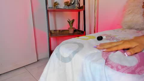 Snapshot of meggan_jade chatting on 03-07-25, 03:29 Meggan online show from 03-07-25, 03:29