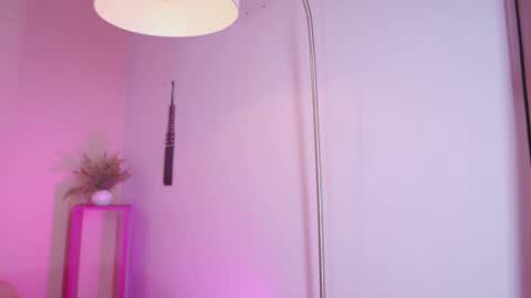 Meggie 1J online show from 01-16-26, 10:03