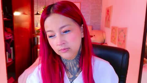 Meghan online show from 11-11-25, 03:06