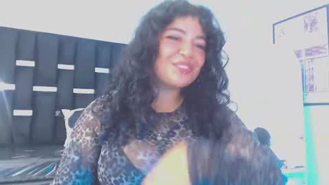 Snapshot of mei_jolie_a chatting on 07-31-26, 11:15 Mei online show from 07-31-26, 11:15