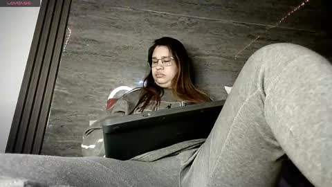 Snapshot of meichangcb chatting on 04-29-26, 02:48 mei chang online show from 04-29-26, 02:48