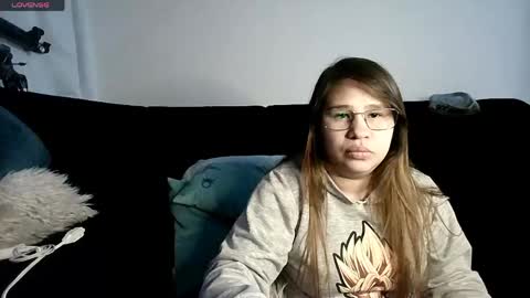Snapshot of meichangcb chatting on 05-17-26, 03:15 mei chang online show from 05-17-26, 03:15