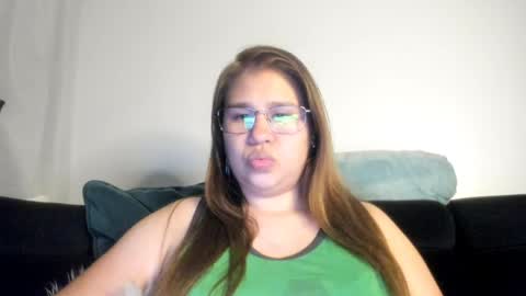 Snapshot of meichangcb chatting on 05-27-26, 03:03 mei chang online show from 05-27-26, 03:03