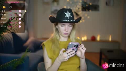 MELANIE  PVT ONLY 60TK PER MIN online show from 10-30-25, 03:35