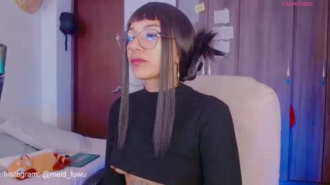 Melissa  -  -  Please help me to reach 100 thumbs up online show from 02-10-26, 04:33