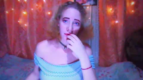 Mel Mellie online show from 12-21-24, 09:04