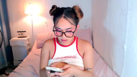 mel_rai14 online show from 07-07-26, 07:23