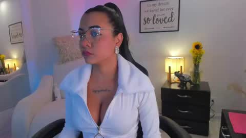 Snapshot of melan_owen chatting on 06-29-26, 10:59 melan_owen online show from 06-29-26, 10:59