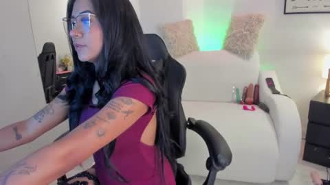 Snapshot of melan_owen chatting on 07-04-26, 03:29 melan_owen online show from 07-04-26, 03:29
