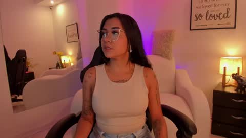 Snapshot of melan_owen chatting on 07-05-26, 11:28 melan_owen online show from 07-05-26, 11:28