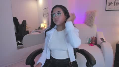 Snapshot of melan_owen chatting on 07-06-26, 11:07 melan_owen online show from 07-06-26, 11:07