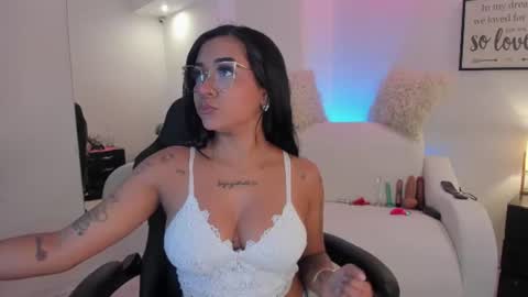 Snapshot of melan_owen chatting on 07-25-26, 10:57 melan_owen online show from 07-25-26, 10:57