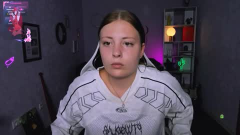 Snapshot of melani_bumm chatting on 09-22-25, 05:42 melani_bumm online show from 09-22-25, 05:42