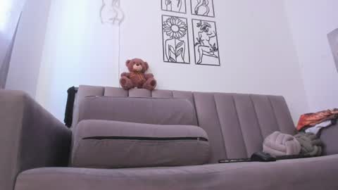 melani greyy online show from 07-04-26, 10:27