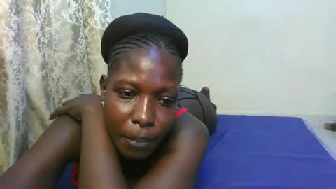 Snapshot of melanie_bae1 chatting on 05-15-26, 07:48 melanie_bae1 online show from 05-15-26, 07:48