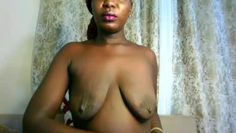 Snapshot of melanie_bae1 chatting on 06-14-26, 03:08 melanie_bae1 online show from 06-14-26, 03:08