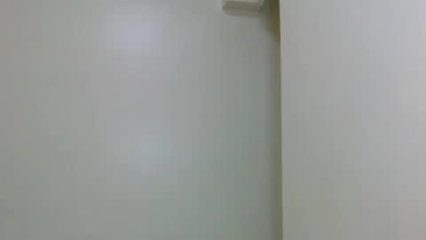 Snapshot of melanie_bae1 chatting on 06-25-26, 05:28 melanie_bae1 online show from 06-25-26, 05:28