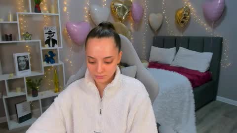 MelanieAlves online show from 02-15-26, 01:41