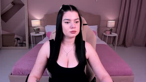 Melanie online show from 01-13-25, 07:21