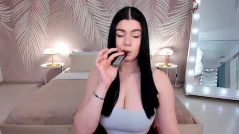 Melanie online show from 01-27-25, 03:18