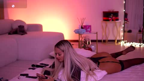 OF melanielexxx online show from 02-07-26, 05:05