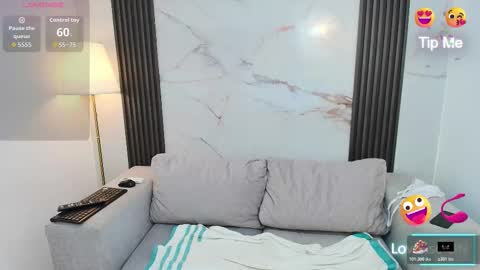 Snapshot of melaniepatton chatting on 11-09-25, 01:31 Melanie online show from 11-09-25, 01:31