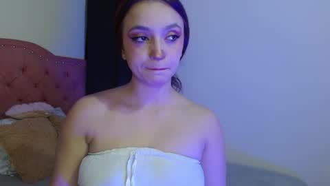 Snapshot of melanifisher chatting on 01-31-25, 04:47 Melani online show from 01-31-25, 04:47