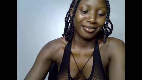Snapshot of melanine_floral chatting on 01-21-25, 06:34 Praiz online show from 01-21-25, 06:34