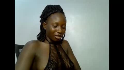 Snapshot of melanine_floral chatting on 01-25-25, 10:50 Praiz online show from 01-25-25, 10:50
