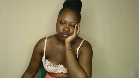 Snapshot of melaningoddess30 chatting on 02-25-25, 08:47 melaningoddess30 online show from 02-25-25, 08:47