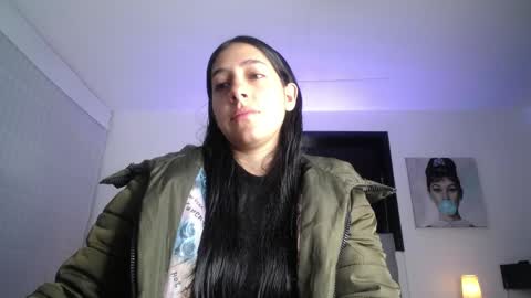 Snapshot of melanny_petite chatting on 04-29-26, 11:36 melanny_petite online show from 04-29-26, 11:36
