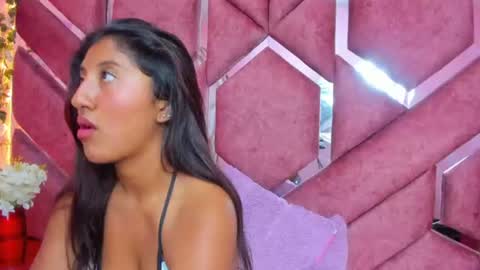 Snapshot of melannybrunette chatting on 07-21-26, 08:33 melannybrunette online show from 07-21-26, 08:33