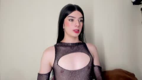 Snapshot of melannycollins__ chatting on 05-14-26, 06:20 Melanny online show from 05-14-26, 06:20
