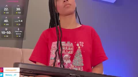 Snapshot of melany__8 chatting on 01-17-26, 01:05 melany online show from 01-17-26, 01:05