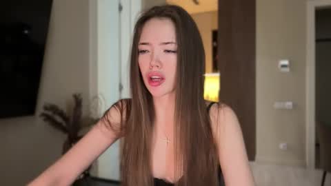 Adel online show from 09-10-25, 01:44