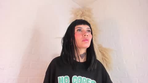 Snapshot of melanyharris chatting on 03-10-25, 02:16 MELANYHARRIS online show from 03-10-25, 02:16