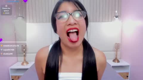 Snapshot of melanywayne_ chatting on 05-29-26, 06:39 Melany online show from 05-29-26, 06:39