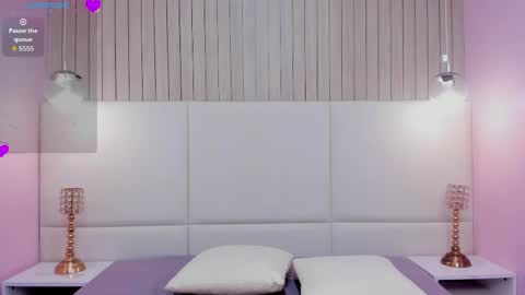 Snapshot of melanywayne_ chatting on 06-05-26, 12:00 Melany online show from 06-05-26, 12:00