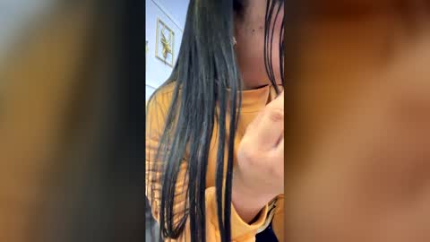 Snapshot of melie_me chatting on 03-31-26, 10:59 MELIE online show from 03-31-26, 10:59