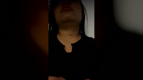 Snapshot of melie_me chatting on 04-09-26, 10:53 MELIE online show from 04-09-26, 10:53