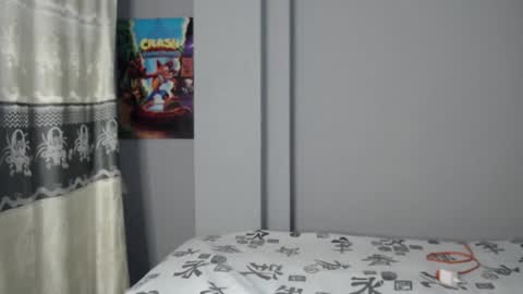 meliinna_xxx online show from 04-15-26, 03:57